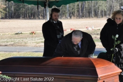 Last-Salute-military-funeral-honor-guard-188