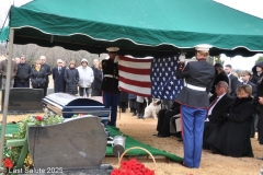 Last-Salute-military-funeral-guard-142