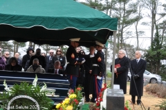 Last-Salute-military-funeral-guard-163