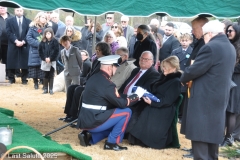 Last-Salute-military-funeral-guard-171