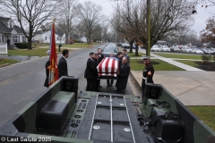 Last-Salute-military-funeral-guard-53