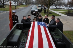Last-Salute-military-funeral-guard-55