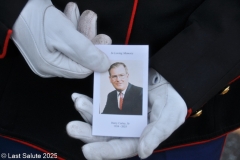 Last-Salute-military-funeral-guard-59