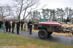 Last-Salute-military-funeral-guard-66