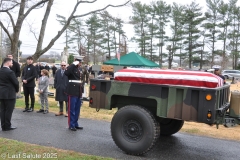 Last-Salute-military-funeral-guard-67