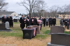 Last-Salute-military-funeral-guard-74