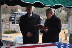 Last-Salute-military-funeral-guard-83