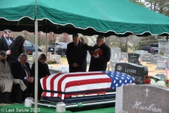 Last-Salute-military-funeral-guard-85