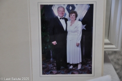 Last-Salute-military-funeral-guard-9