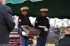 Last-Salute-military-funeral-guard-93