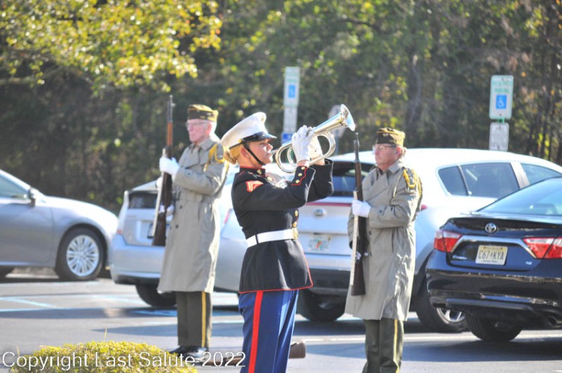 Last-Salute-military-funeral-honor-guard-91