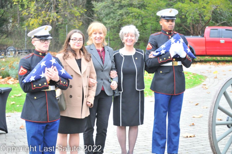 Last-Salute-military-funeral-honor-guard-256