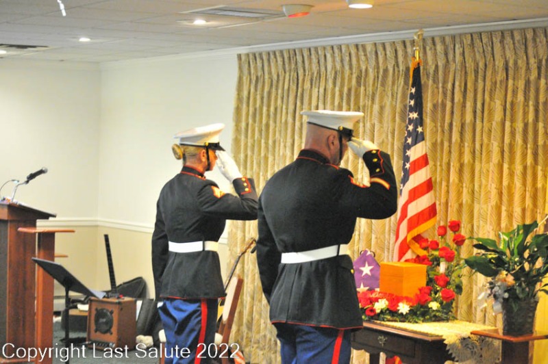 Last-Salute-military-funeral-honor-guard-8004