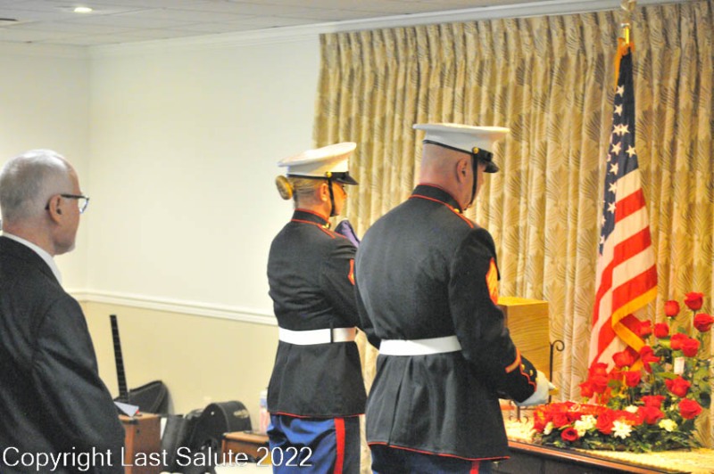 Last-Salute-military-funeral-honor-guard-8005