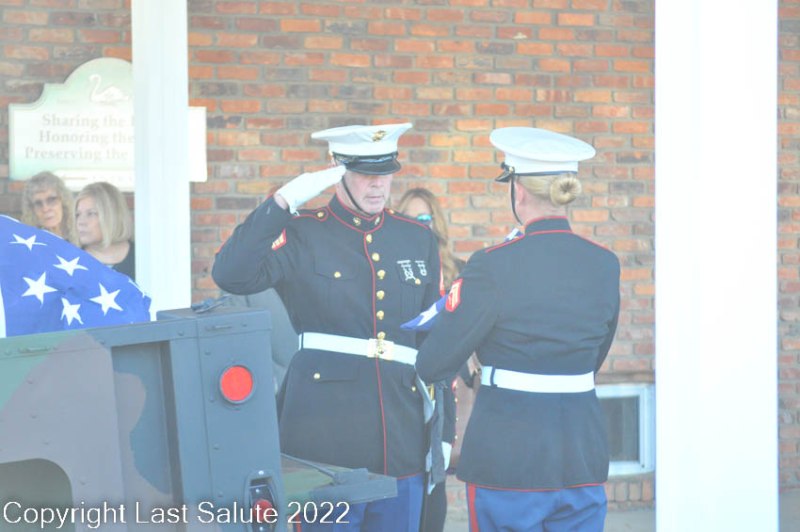 Last-Salute-military-funeral-honor-guard-8013