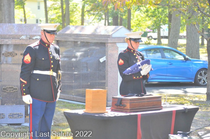 Last-Salute-military-funeral-honor-guard-8032