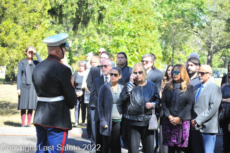 Last-Salute-military-funeral-honor-guard-8040