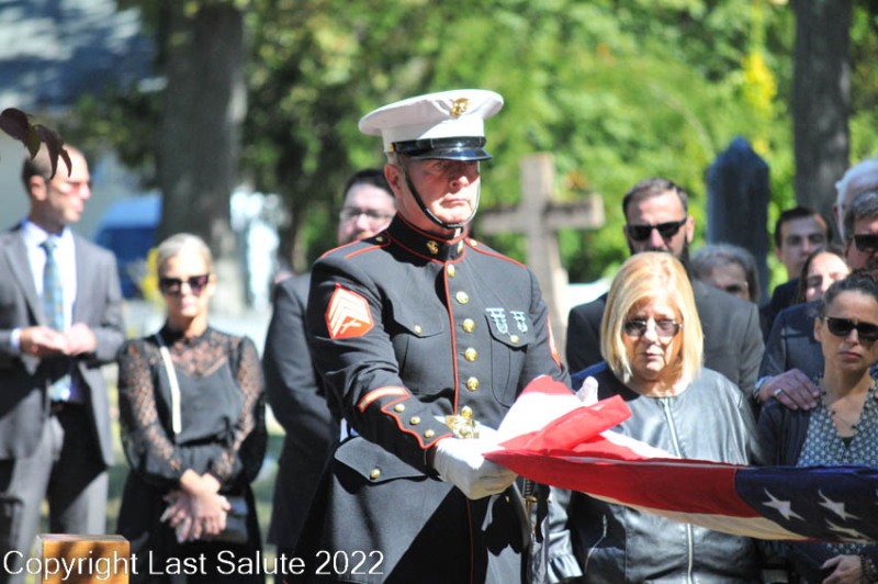 Last-Salute-military-funeral-honor-guard-8107