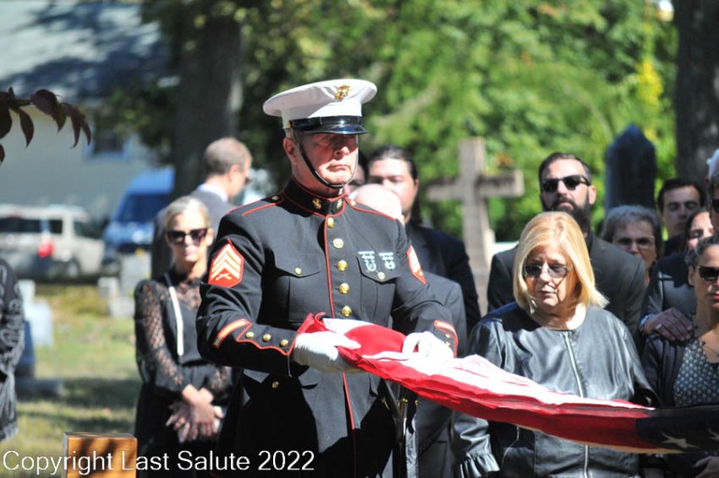 Last-Salute-military-funeral-honor-guard-8108