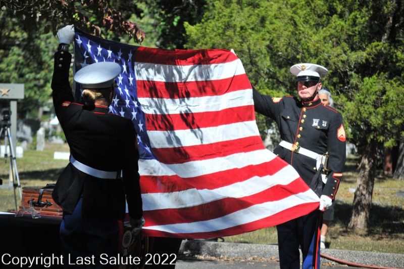 Last-Salute-military-funeral-honor-guard-8114