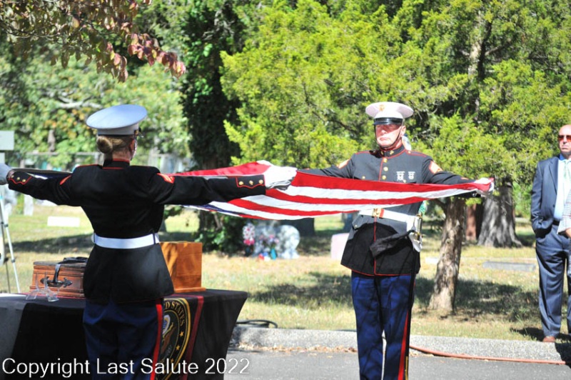 Last-Salute-military-funeral-honor-guard-8115