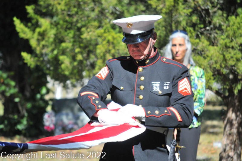 Last-Salute-military-funeral-honor-guard-8124
