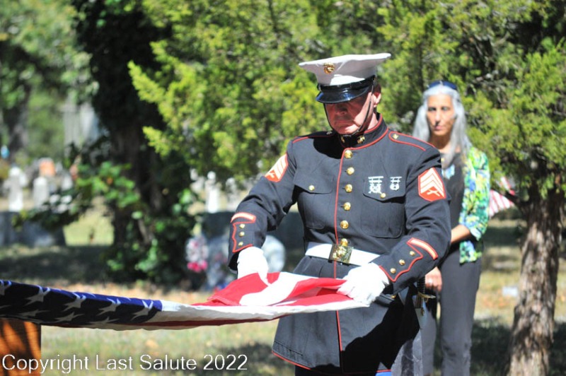 Last-Salute-military-funeral-honor-guard-8125