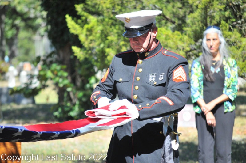 Last-Salute-military-funeral-honor-guard-8131
