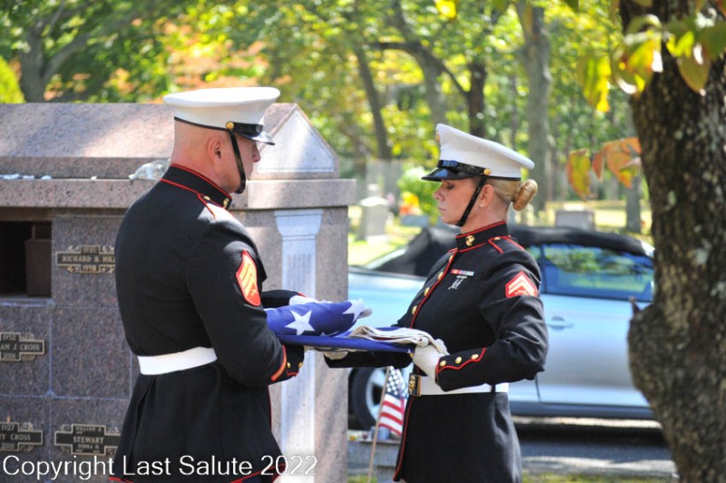 Last-Salute-military-funeral-honor-guard-8141