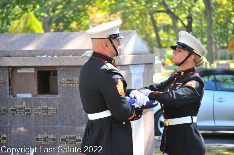 Last-Salute-military-funeral-honor-guard-8144