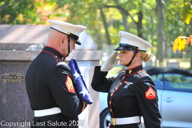 Last-Salute-military-funeral-honor-guard-8158