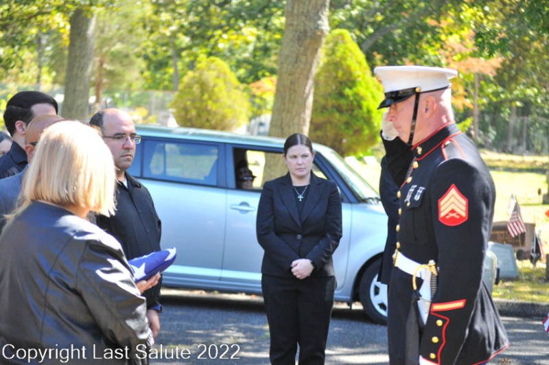 Last-Salute-military-funeral-honor-guard-8174