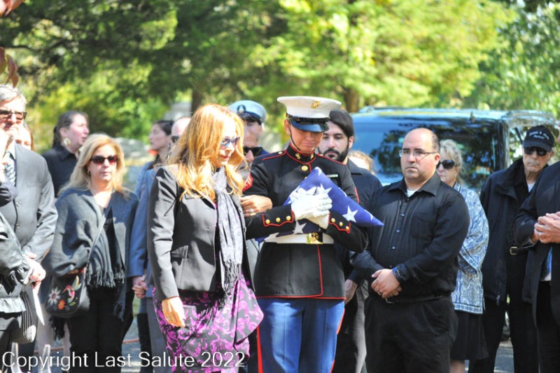 Last-Salute-military-funeral-honor-guard-8178