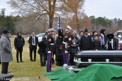 Last-Salute-military-funeral-guard-112