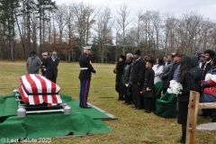 Last-Salute-military-funeral-guard-27
