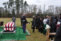 Last-Salute-military-funeral-guard-36