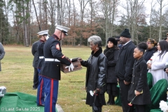Last-Salute-military-funeral-guard-43