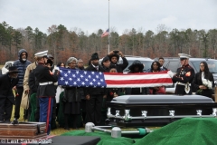 Last-Salute-military-funeral-guard-79
