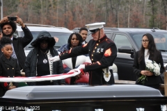 Last-Salute-military-funeral-guard-83