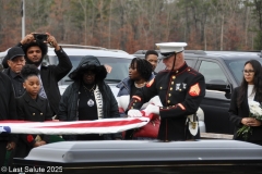 Last-Salute-military-funeral-guard-84