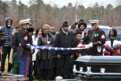 Last-Salute-military-funeral-guard-92