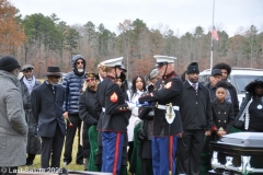 Last-Salute-military-funeral-guard-99