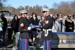 Last-Salute-military-funeral-guard-102