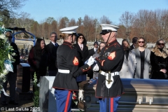 Last-Salute-military-funeral-guard-104