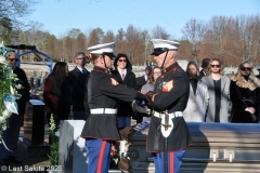 Last-Salute-military-funeral-guard-105