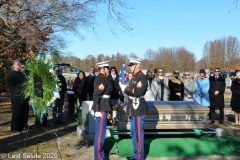 Last-Salute-military-funeral-guard-112