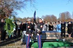 Last-Salute-military-funeral-guard-113