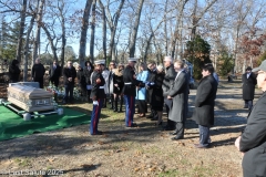 Last-Salute-military-funeral-guard-125