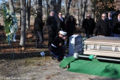 Last-Salute-military-funeral-guard-134