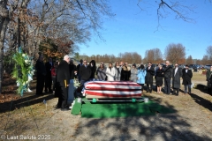Last-Salute-military-funeral-guard-16